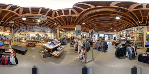 Shoe Store «Vans», reviews and photos, 5232 E 2nd St, Long Beach, CA 90803, USA