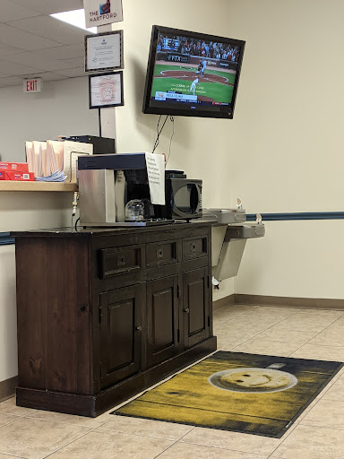 Auto Body Shop «Arlington Collision Center», reviews and photos, 3840 S Four Mile Run Dr, Arlington, VA 22206, USA