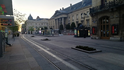 Station tramway Opéra à Reims