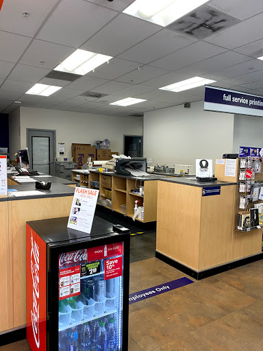 Print Shop «FedEx Office Print & Ship Center», reviews and photos, 500 12th St #139, Oakland, CA 94607, USA