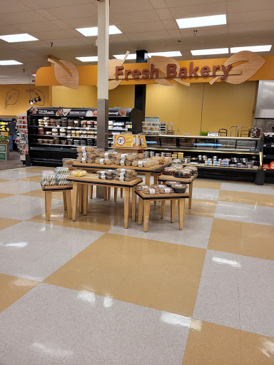 Grocery Store «BI-LO», reviews and photos, 41 Forest Gate Dr, Pisgah Forest, NC 28768, USA