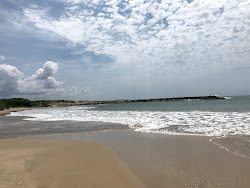 Kirinda Beach II'in fotoğrafı uzun koy ile birlikte