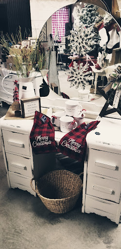 General Store «The Attic Finds», reviews and photos, 8829 Dixie Hwy, Ira Township, MI 48023, USA