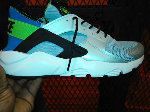 Clothing Store «Nike Factory Store», reviews and photos, 5704 McWhinney Blvd, Loveland, CO 80538, USA