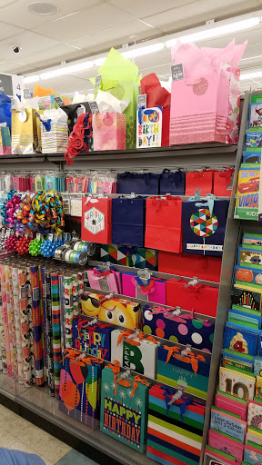 Shopping Mall «140 Village Shopping Center», reviews and photos, 500 Jermor Ln, Westminster, MD 21157, USA