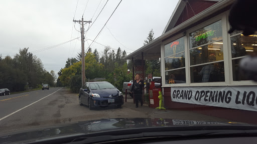 Grocery Store «Corbett Country Market», reviews and photos, 36801 Historic Columbia River Hwy, Corbett, OR 97019, USA