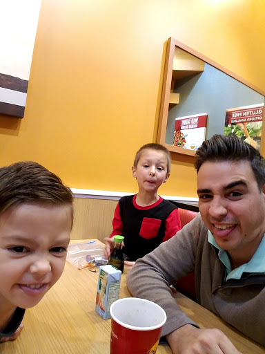 Asian Restaurant «Pick Up Stix Fresh Asian Flavors», reviews and photos, 5365 Alton Pkwy, Irvine, CA 92604, USA