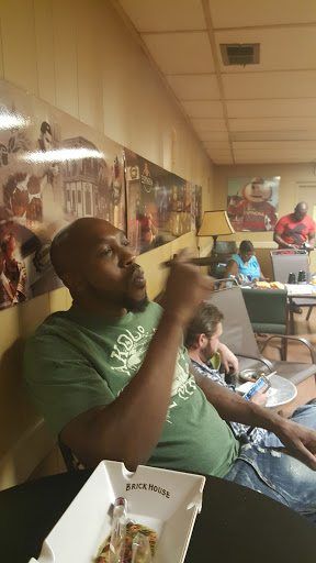 Tobacco Shop «Pipes & Pleasures», reviews and photos, 4244 E Main St, Columbus, OH 43213, USA