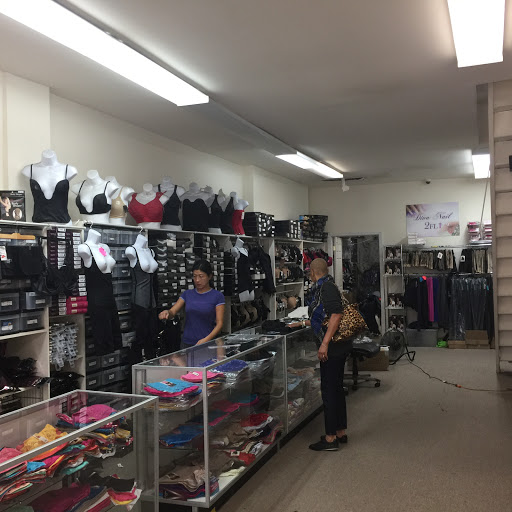 Lingerie Store «Diva Lingerie», reviews and photos, 937 Flatbush Ave, Brooklyn, NY 11226, USA