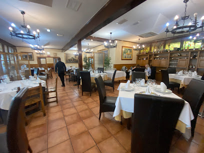 Restaurante Diegos - C. de Francisco Aritio, 123, 19004 Guadalajara, Spain