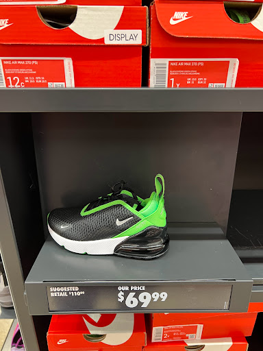 Sporting Goods Store «Nike Factory Store», reviews and photos, 8510 S Cottage Grove Ave, Chicago, IL 60619, USA