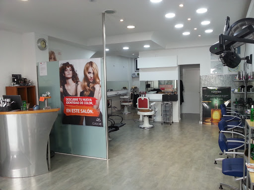 Quee's Peluquería en Villalonga, Valencia
