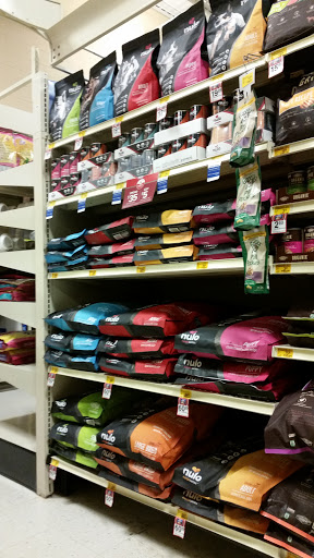 Pet Supply Store «PetSmart», reviews and photos, 6019 Wade Hampton Blvd, Taylors, SC 29687, USA