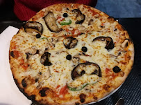 Pizza du Restaurant turc Restaurant Istanbul à Narbonne - n°2