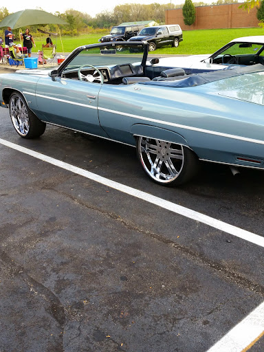 Auto Parts Store «AutoZone», reviews and photos, 18801 S Halsted St, Glenwood, IL 60425, USA