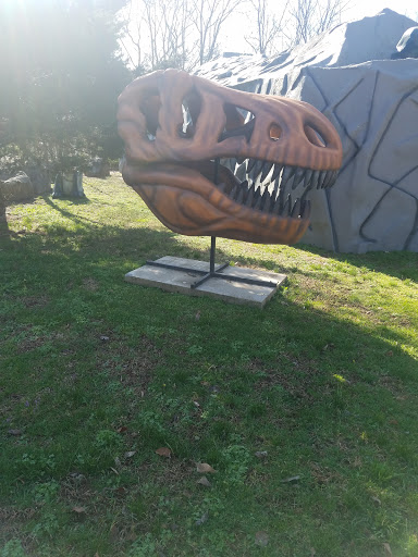 Amusement Center «Dinosaur World», reviews and photos, 711 Mammoth Cave Rd, Cave City, KY 42127, USA