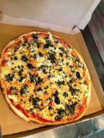 Plats et boissons du Pizzas à emporter Pizza and Co - Le Thor - n°19