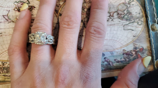 Jewelry Store «Morgan Jewelers - South Town», reviews and photos, 10450 State St #2104, Sandy, UT 84070, USA