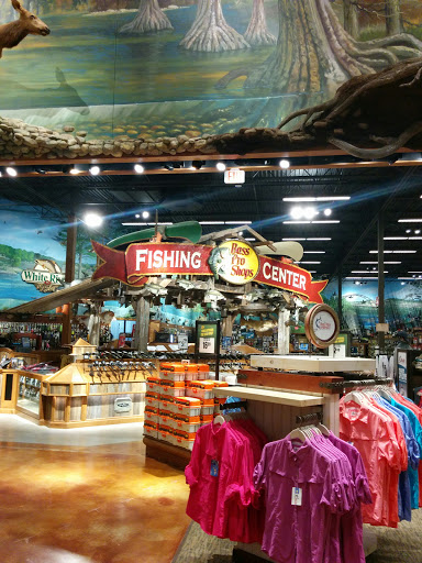 Sporting Goods Store «Bass Pro Shops», reviews and photos, 200 Bass Pro Dr, Round Rock, TX 78665, USA