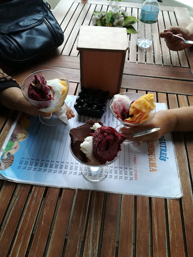 Turgutreis Doğal Dondurma