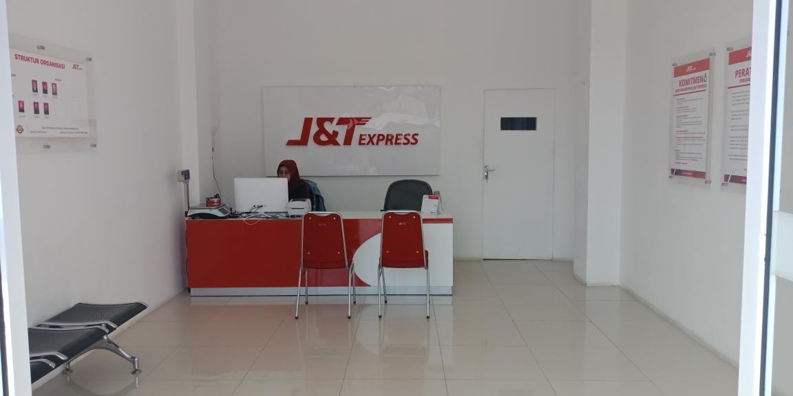 Gambar J&t Express Bandar Buat (pdg09)