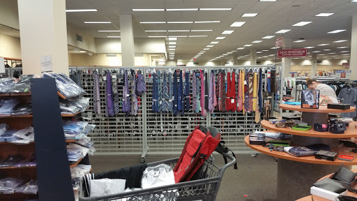 Clothing Store «Burlington Coat Factory», reviews and photos, 74 Broad St, Stamford, CT 06901, USA