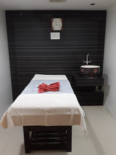 عيادة Vibes للتخسيس بالليزر - Banjara Hills - Vibes Slimming Beauty Laser Clinic - Banjara Hills