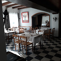 Atmosphère du Restaurant LES GENTIANES à Le Poizat-Lalleyriat - n°5