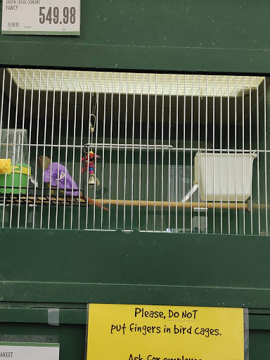 Pet Supply Store «Pet Supplies Plus», reviews and photos, 4024 Elkhart Rd #27, Goshen, IN 46526, USA