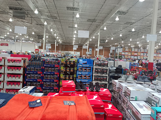 Warehouse store «Costco Wholesale», reviews and photos, 2887 S Market St, Gilbert, AZ 85296, USA