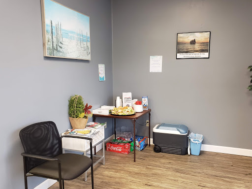 Chiropractor «Simmons Chiropractic Clinic», reviews and photos