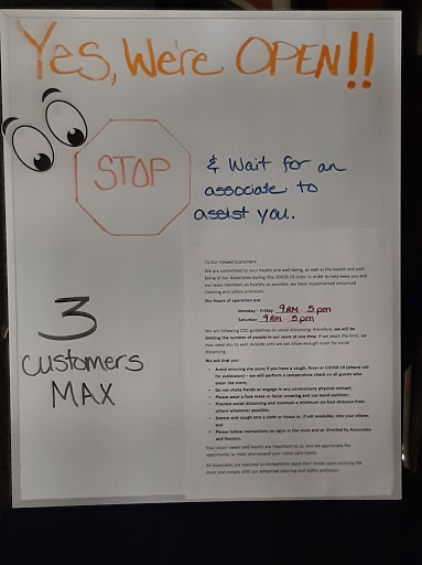 Optician «Vista Optical», reviews and photos, 1111 NE 102nd Ave, Portland, OR 97220, USA