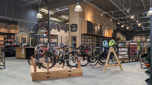 Camping Store «REI», reviews and photos, 2450 Charleston Rd, Mountain View, CA 94043, USA