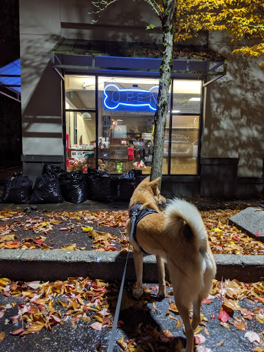 Pet Supply Store «Mud Bay», reviews and photos, 2750 77th Ave SE, Mercer Island, WA 98040, USA