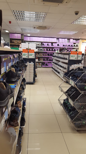 Reviews of DEICHMANN in Hull - Shoe store