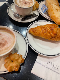 Croissant du Sandwicherie PAUL à Paris - n°2
