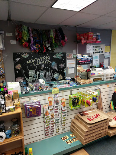 Tobacco Shop «Northern Lights 2», reviews and photos, 270 Enfield St, Enfield, CT 06082, USA