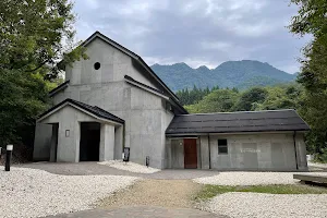 無言館第二展示館 image