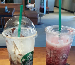 Starbucks Garza Sada photo