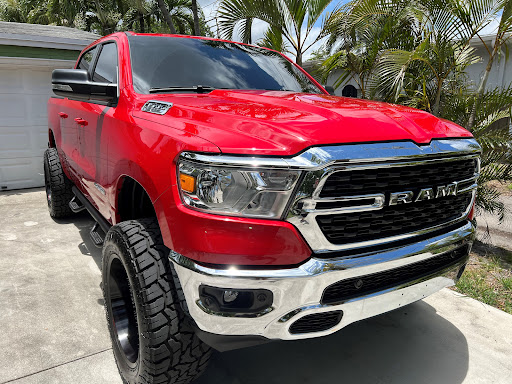 Truck Accessories Store «4 Wheel Parts - Thomas University - Miami Gardens, FL», reviews and photos, 3383 NW 167th St, Miami Gardens, FL 33056, USA
