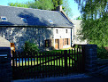 Gîte des Grands Mères: location gîte 2* de caractère 8 pers familial Auvergne Sancy Parc de Volcans Saint-Victor-la-Rivière