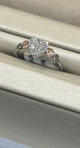 Jeweler «REEDS Jewelers», reviews and photos, 15601 Starfish St #110, Panama City Beach, FL 32413, USA