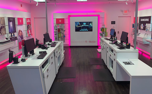 Cell Phone Store «T-Mobile», reviews and photos, 548 Central Ave, East Orange, NJ 07018, USA