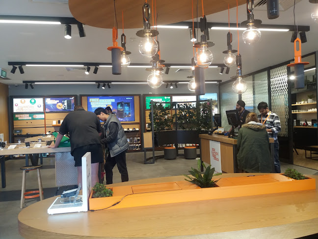 Reviews of Spark Store Riccarton Mall in Christchurch - Cell phone store