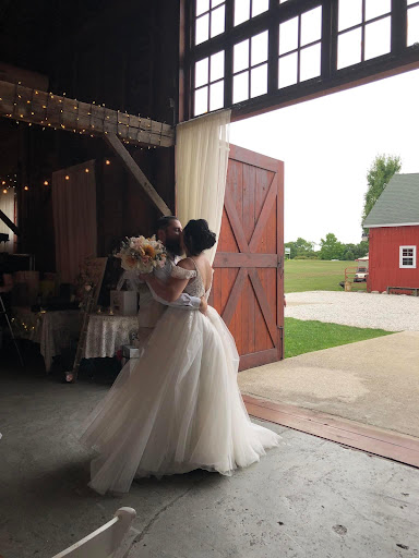 Wedding Venue «Avon Wedding & Event Barn», reviews and photos, 7498 E County Road 100 N, Avon, IN 46123, USA
