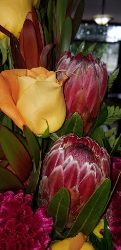 Florist «Battiste LaFleur Galleria», reviews and photos, 825 E Long St, Columbus, OH 43203, USA