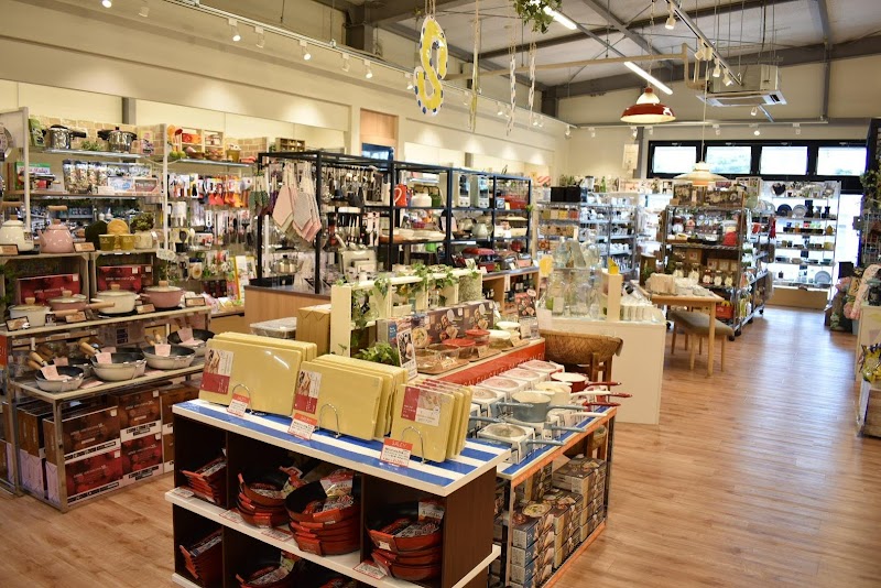 Monoplace 愛知県豊橋市三ノ輪町本興寺 雑貨店 グルコミ