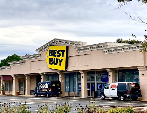 Electronics Store «Best Buy», reviews and photos, 1501 New Britain Ave, West Hartford, CT 06110, USA
