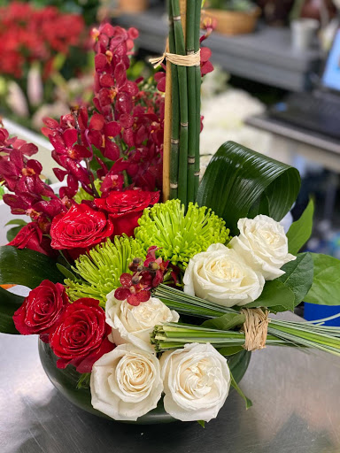 Florist «Westbury Florist Inc», reviews and photos, 53 Post Ave, Westbury, NY 11590, USA