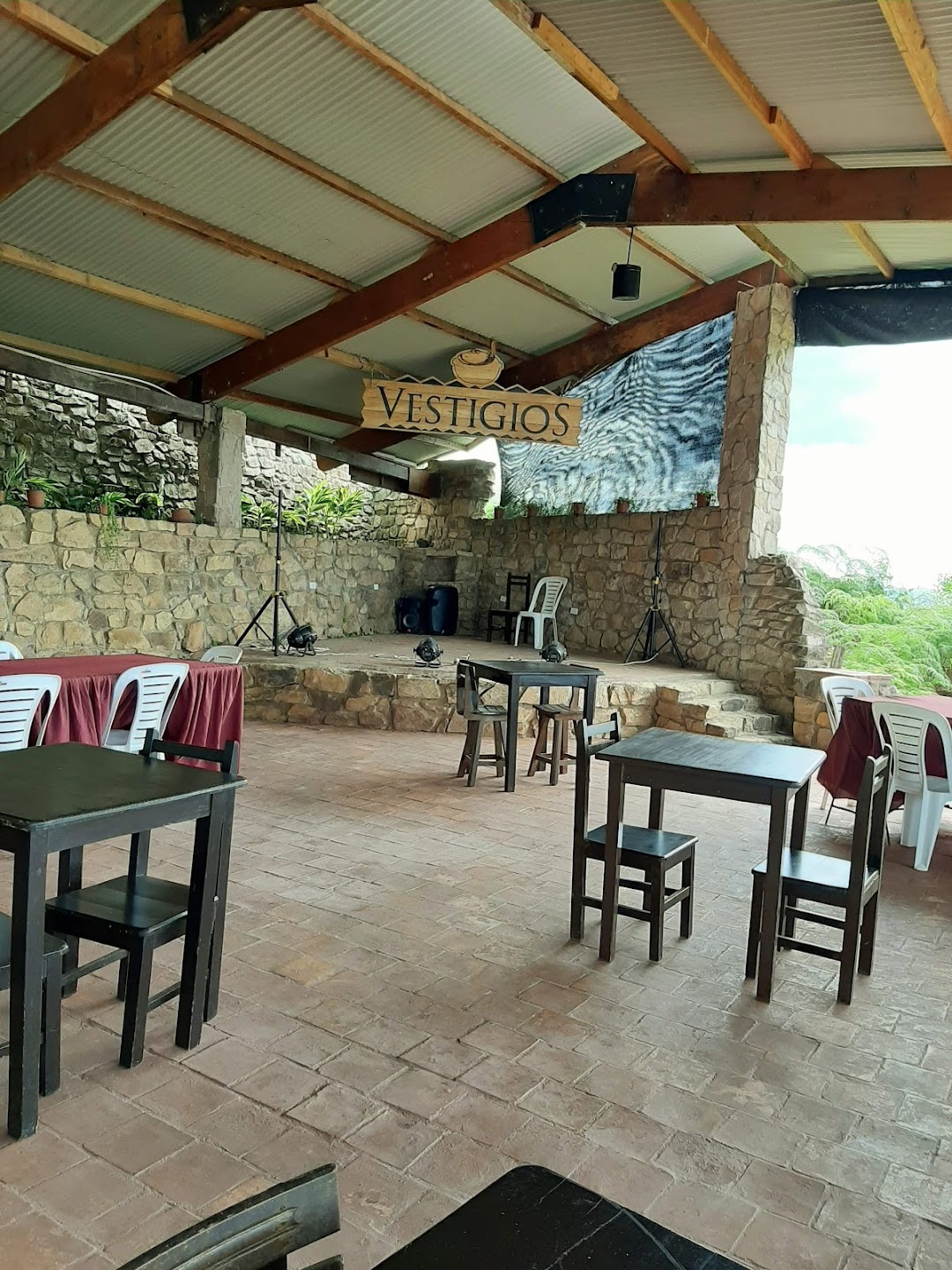 Vestigios Lamas Restaurante